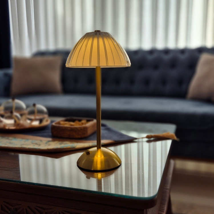 آباژور مدل چتری Umbrella‑style Table Lamp