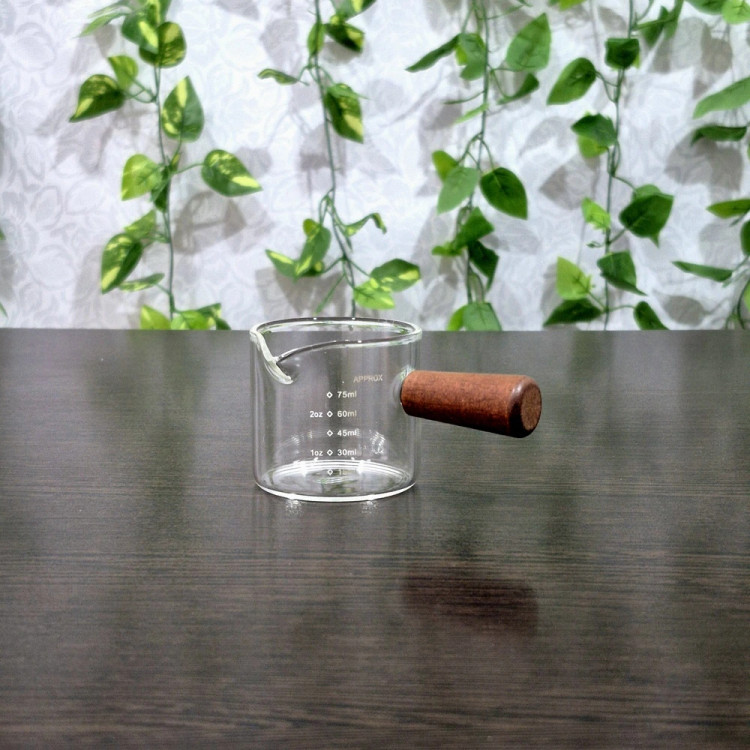 سسخوری پیرکس دسته چوبی حجم ۱۱۵ میل 115ml Pyrex Sauce Boat with Wooden Handle