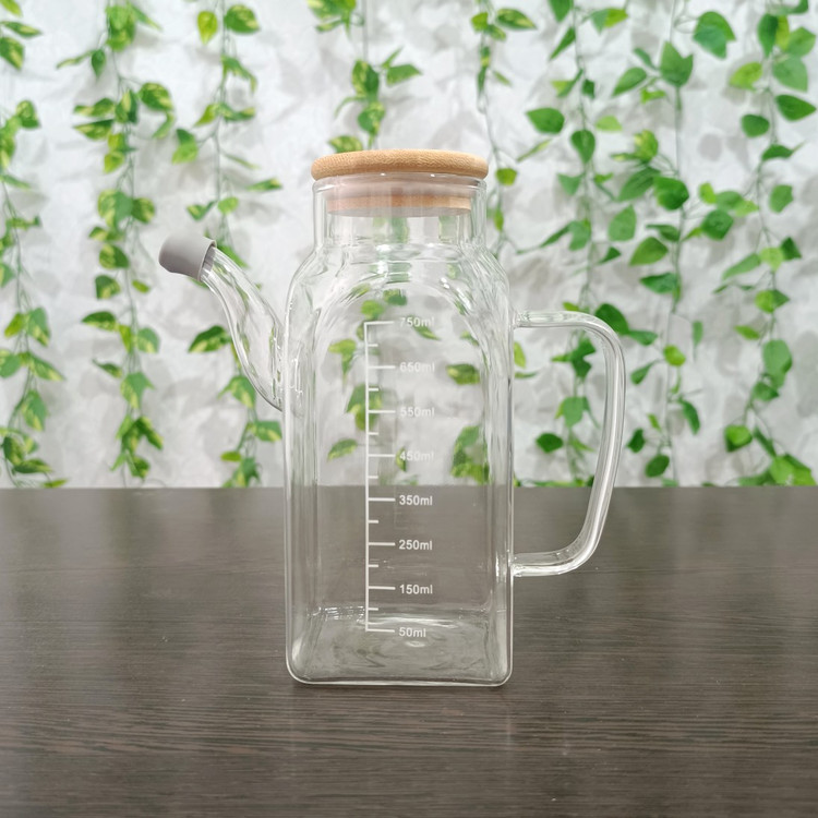روغن ریز پیرکس مربعی حجم ۷۵۰ میلی لیتر Square Pyrex Oil Dispenser, 750 ml capacity