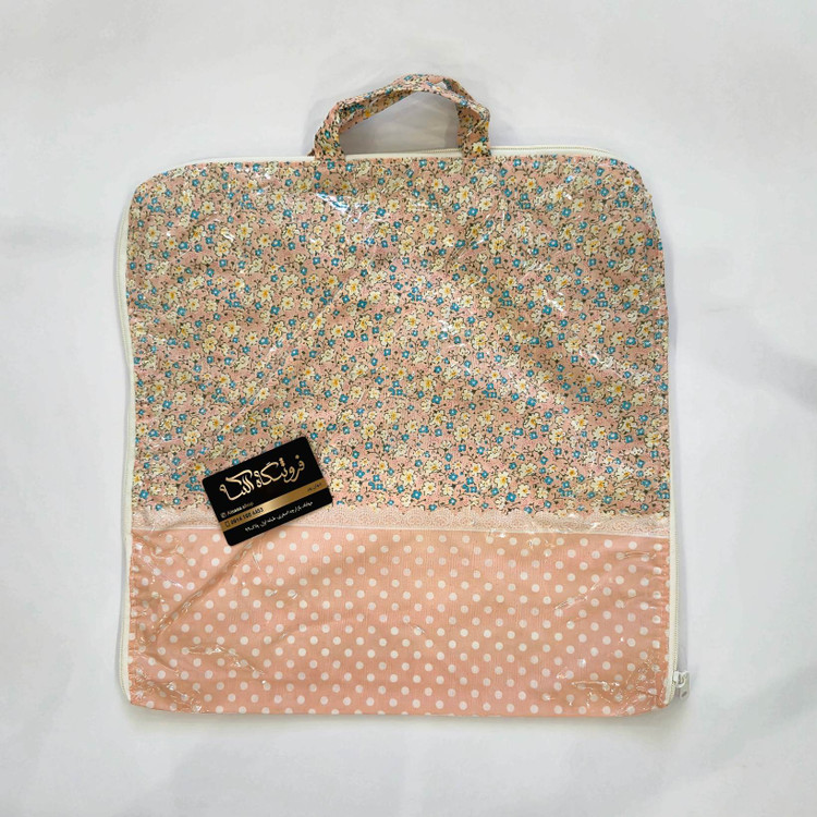 کیسه نان طرح گل دار ریز داخل پارچه بیرون نایلون دو طرح Small floral‑pattern bread bag, cloth-lined inside with nylon exterior, available in two designs.