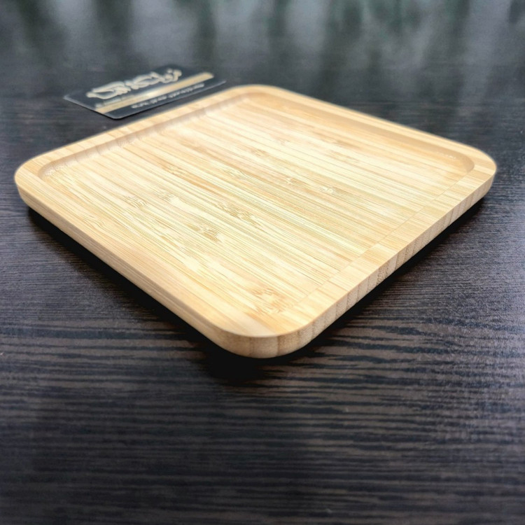 زیر روغن ریز بامبو مربعی - Square bamboo oil dispenser base