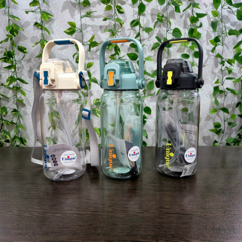 بطری ( قمقمه ) آب پلاستیکی ۱۵۰۰ میل مدل مات برند یونیک - Unique brand, 1500 ml matte plastic water bottle (flask)