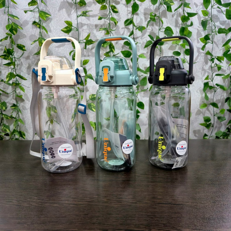 بطری ( قمقمه ) آب پلاستیکی ۱۵۰۰ میل مدل مات برند یونیک - Unique brand, 1500 ml matte plastic water bottle (flask)
