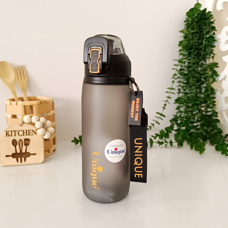 Plastic Water Bottle (Flask) 880ml Matte Model by Unique, Code 1952 بطری ( قمقمه ) آب پلاستیکی ۸۸۰ میل مدل مات برند یونیک کد ۱۹۵۲
